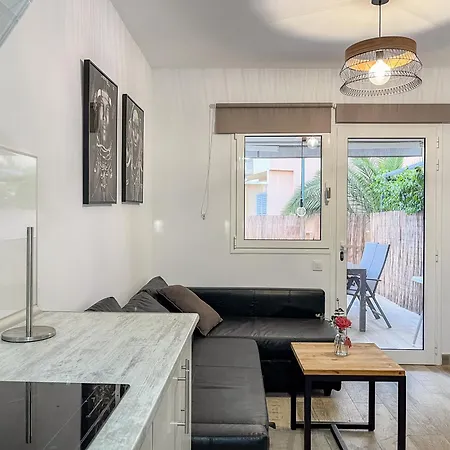 Дом отдыха Maspalomas Duplex - Private Terrace & Pool Сан-Бартоломе