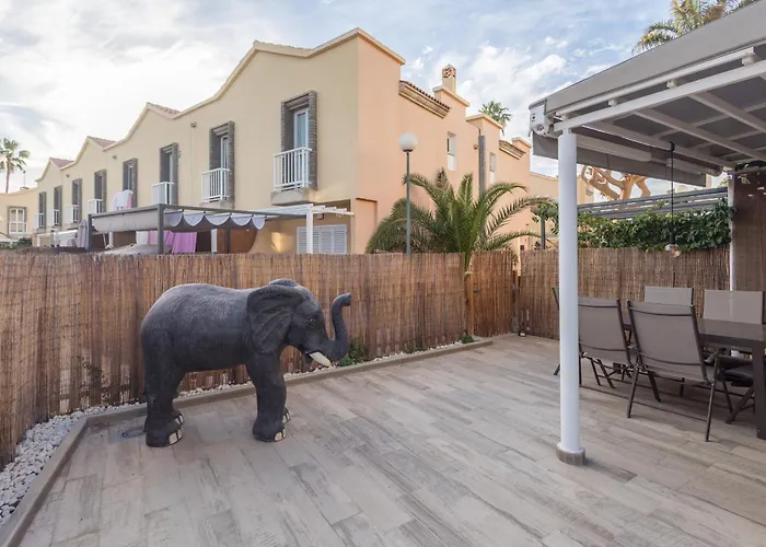 Maspalomas Duplex - Private Terrace & Pool 度假居 *